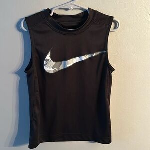 Nike dri-fit tank top kids size XS-Small 4-6 great condition!